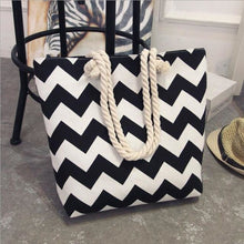 Load image into Gallery viewer, Canvas Casual Graffiti Shoulder Bag For Women K